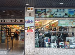ACEAR. Tienda Tien 21 Electrovisión. Calatayud, Zaragoza.
